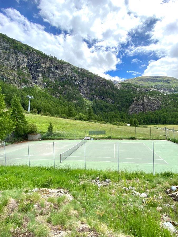 Chalet Alm Zermatt Bagian luar foto