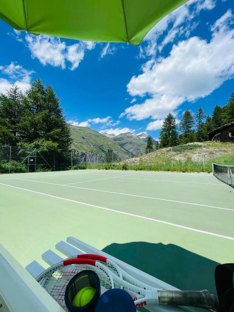 Chalet Alm Zermatt Bagian luar foto